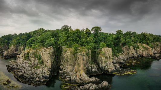 Helligdomsklipperne - oplev klipperne og naturen på Bornholm