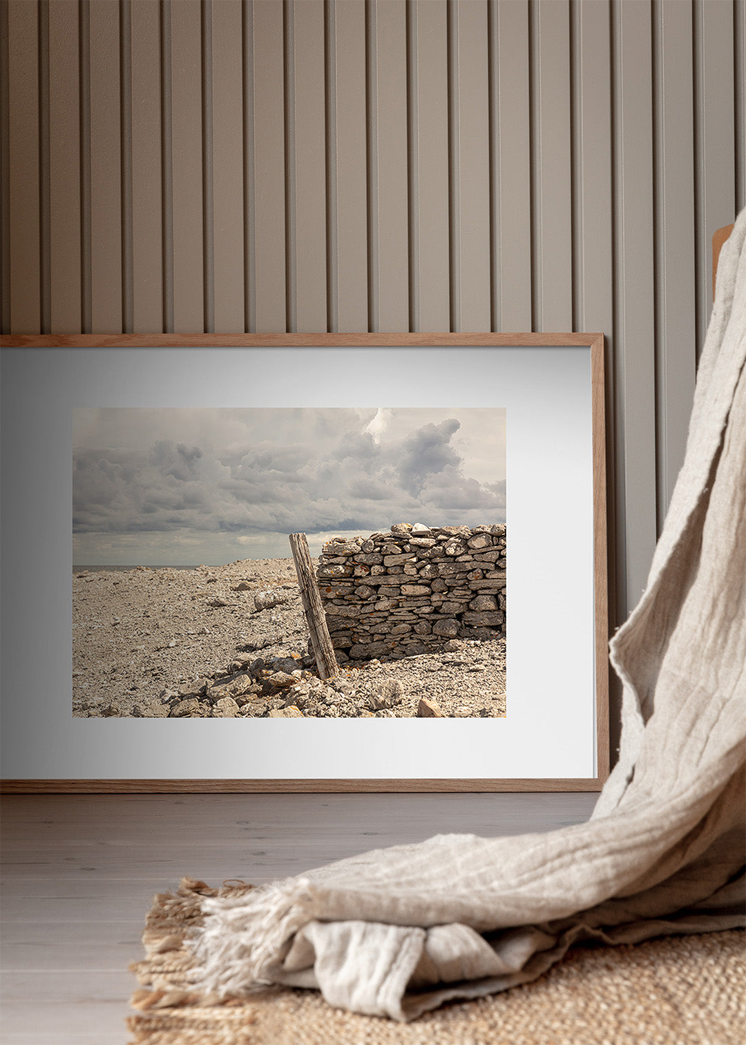 Fotografisk plakat af stendige ved kysten på Fårö, Gotland, Sverige – Foto Factory