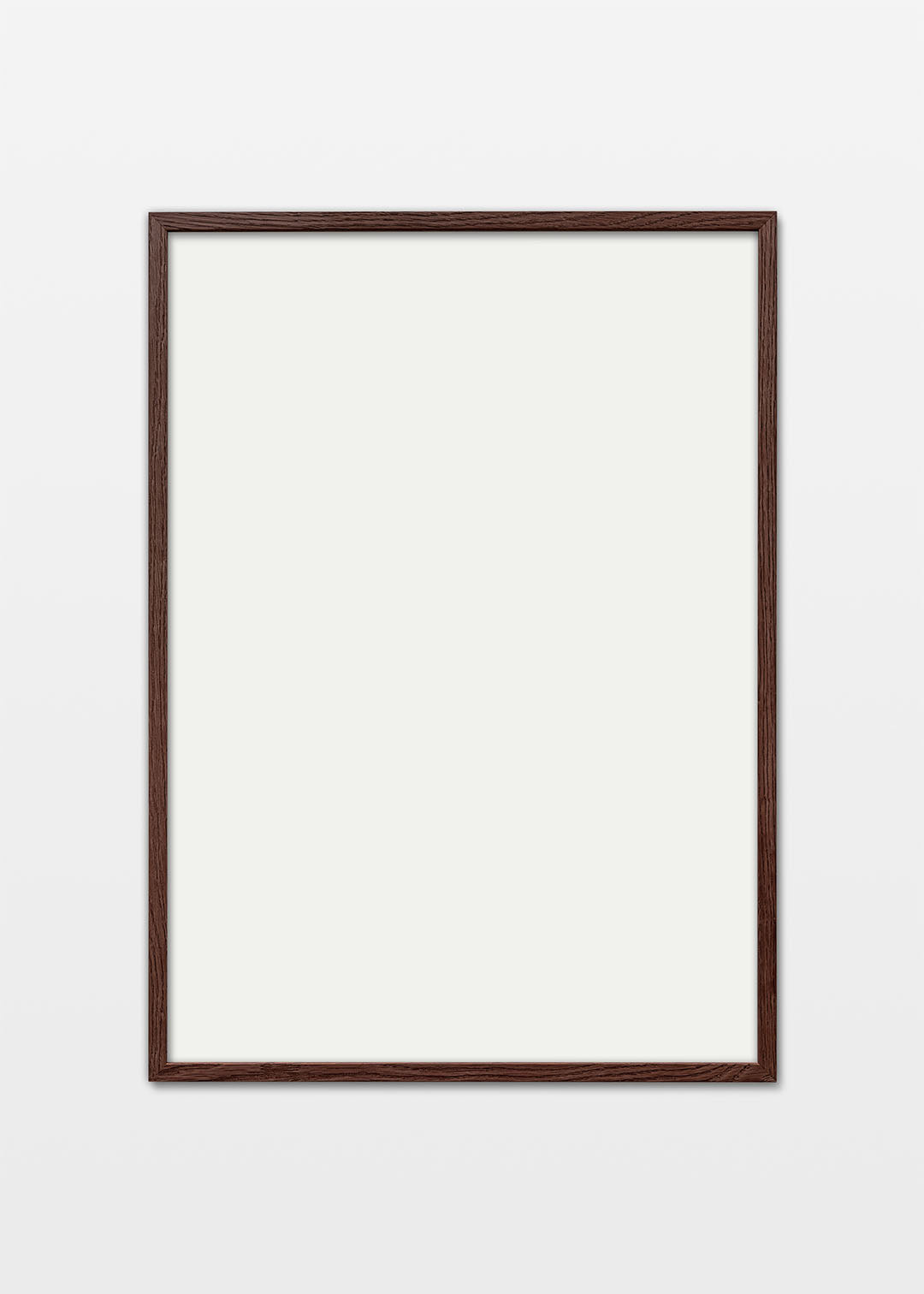 Plakatrammer i mørk eg produceret i Danmark